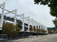 Load image into Gallery viewer, Sonnenschutzfolie für THE HALL in Stettbach ZH
